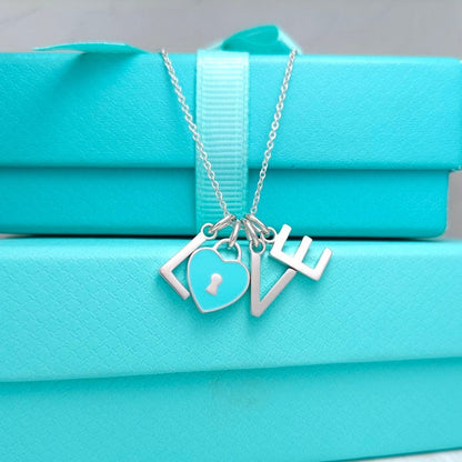 [Renovia Jewelry]LOVE TEXT PEDANT NECKLACE