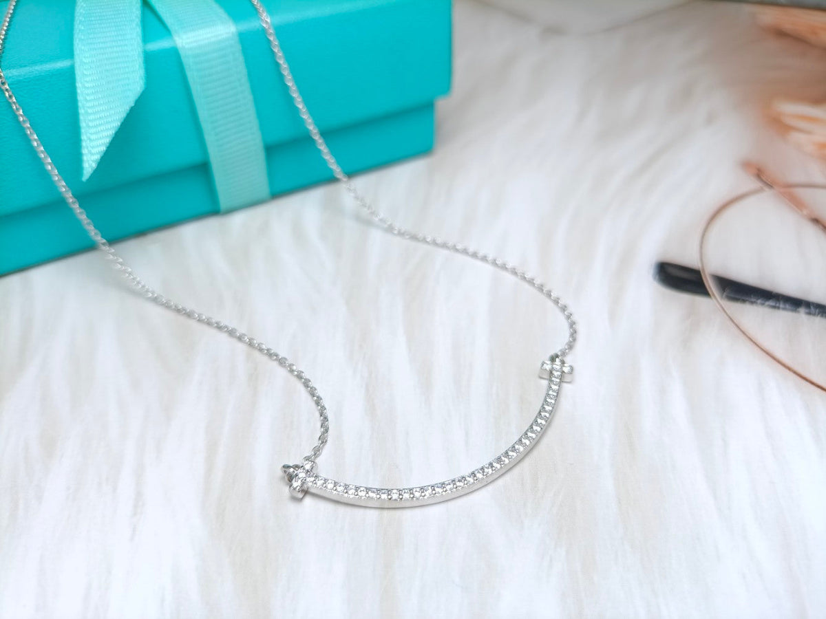 [Renovia Jewelry]BIG SMILE PEDANT DIAMOND NECKLACE