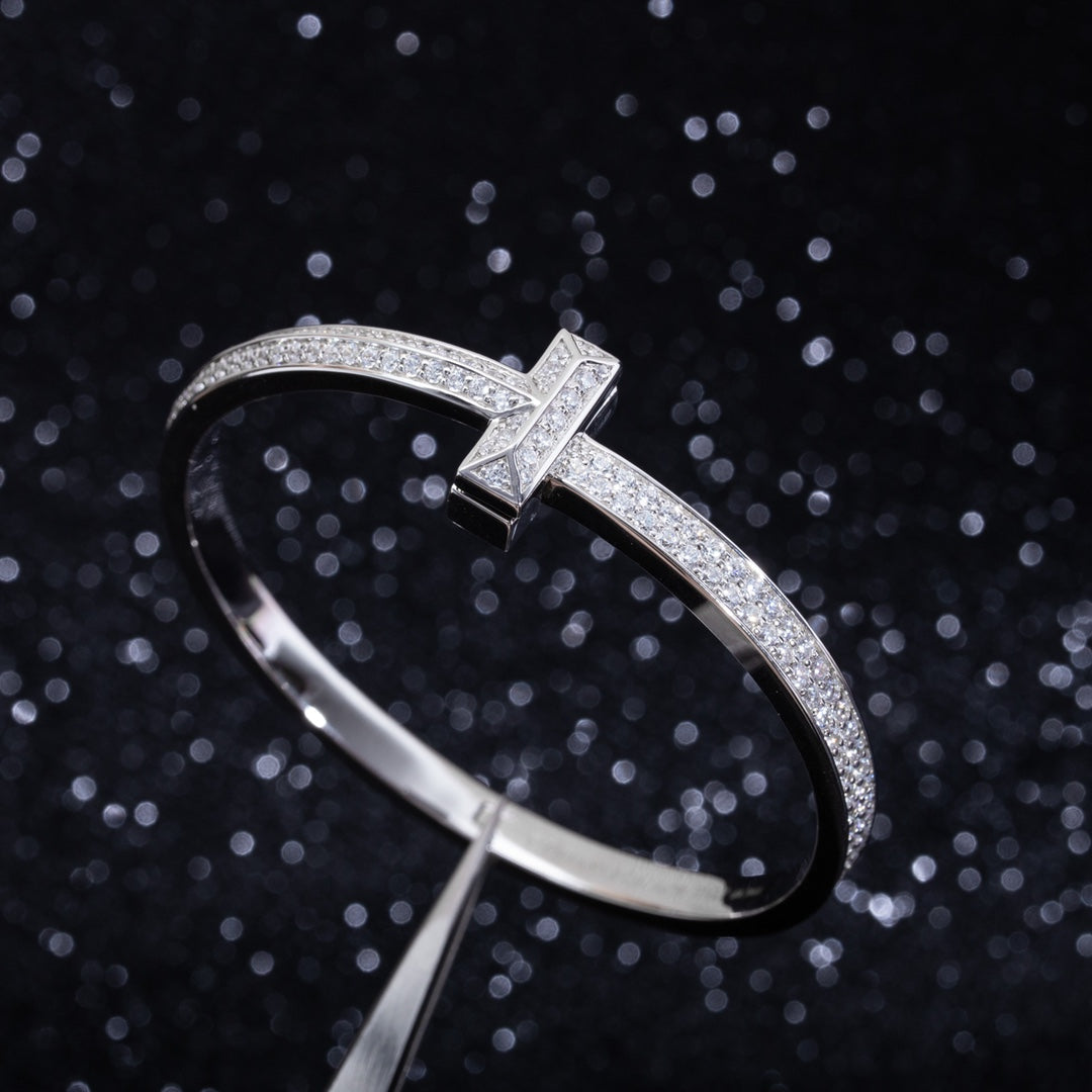 [Renovia Jewelry]WIDE DIAMONDS HINGED BANGLE SILVER