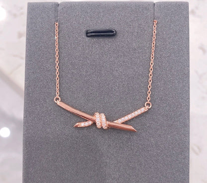 [Renovia Jewelry]KNOT NECKLACE DIAMONDS