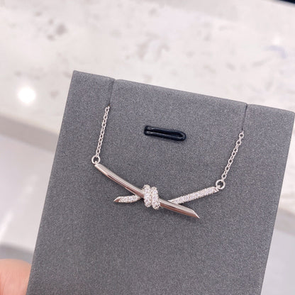 [Renovia Jewelry]KNOT NECKLACE DIAMONDS