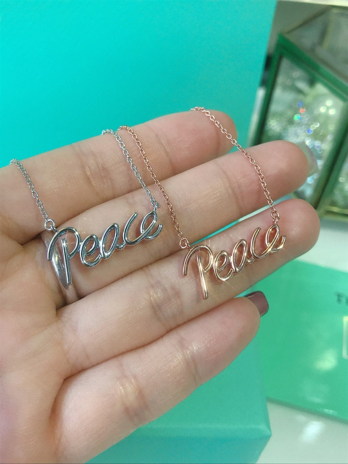 [Renovia Jewelry]PEACE TEXT PEDANT NECKLACE