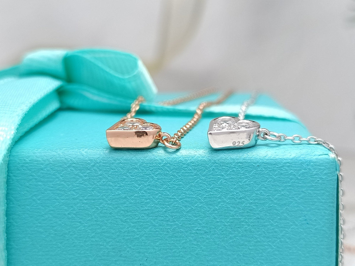 [Renovia Jewelry]HEART 3 DIAMONDS PEDANT NECKLACE