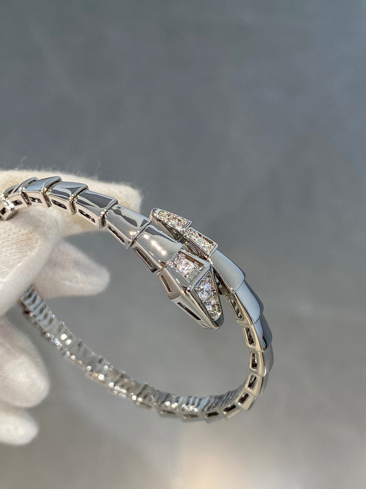 [Renovia Jewelry]SERPENTI BRACELET DIAMONDS SILVER