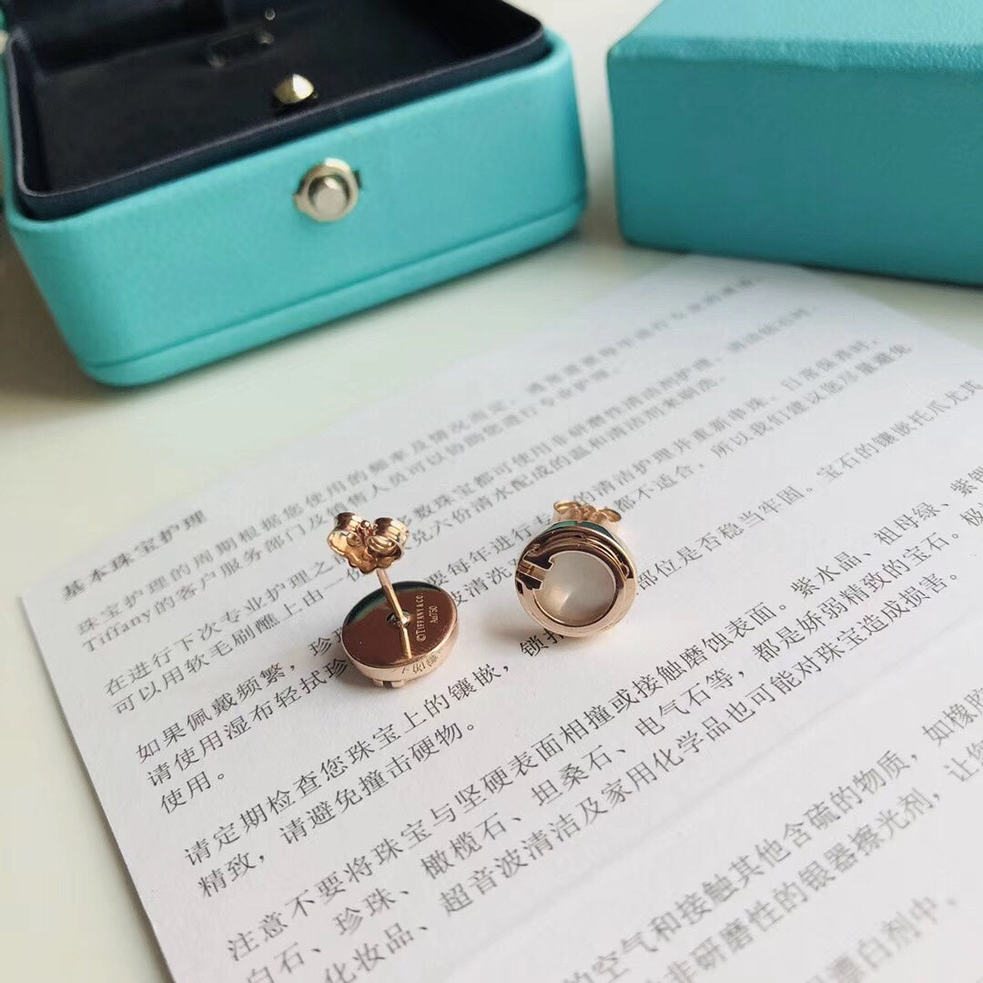 [Renovia Jewelry]PEARL CIRCLE EARRINGS MOTHER