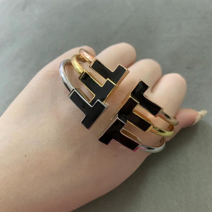 [Renovia Jewelry]T WIDE ONYX OPEN BRACELET