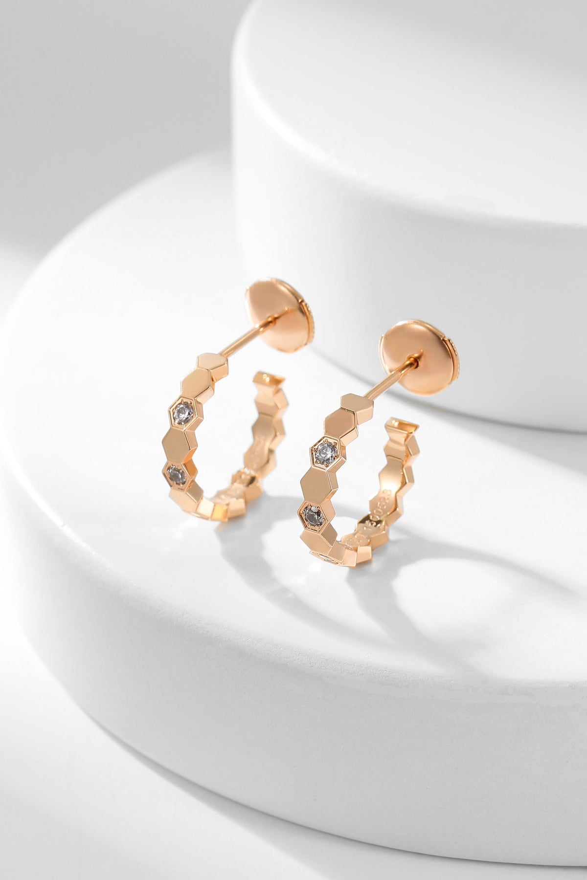 [Renovia Jewelry]BEE LOVE DIAMOND HOOP EARRINGS