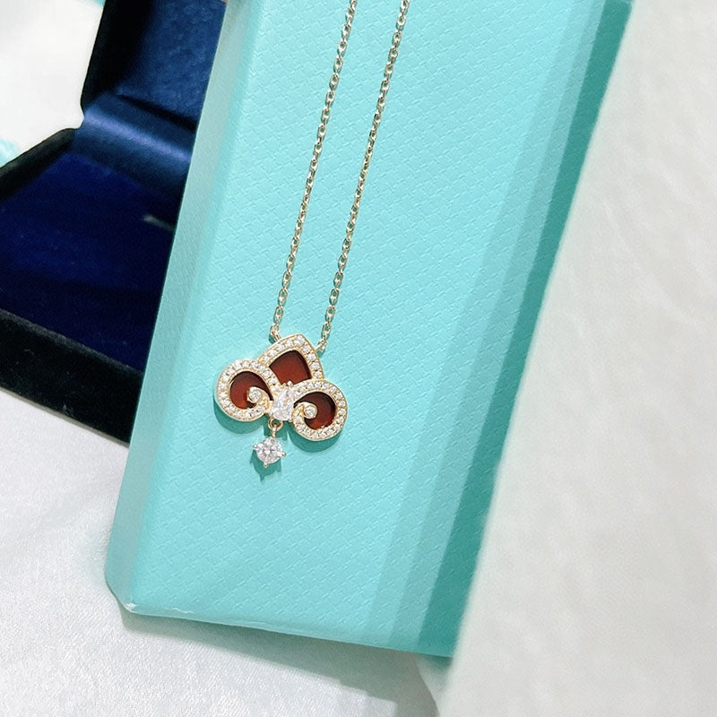 [Renovia Jewelry]FLEUR DE LIS PINK GOLD DIAMOND NECKLACE