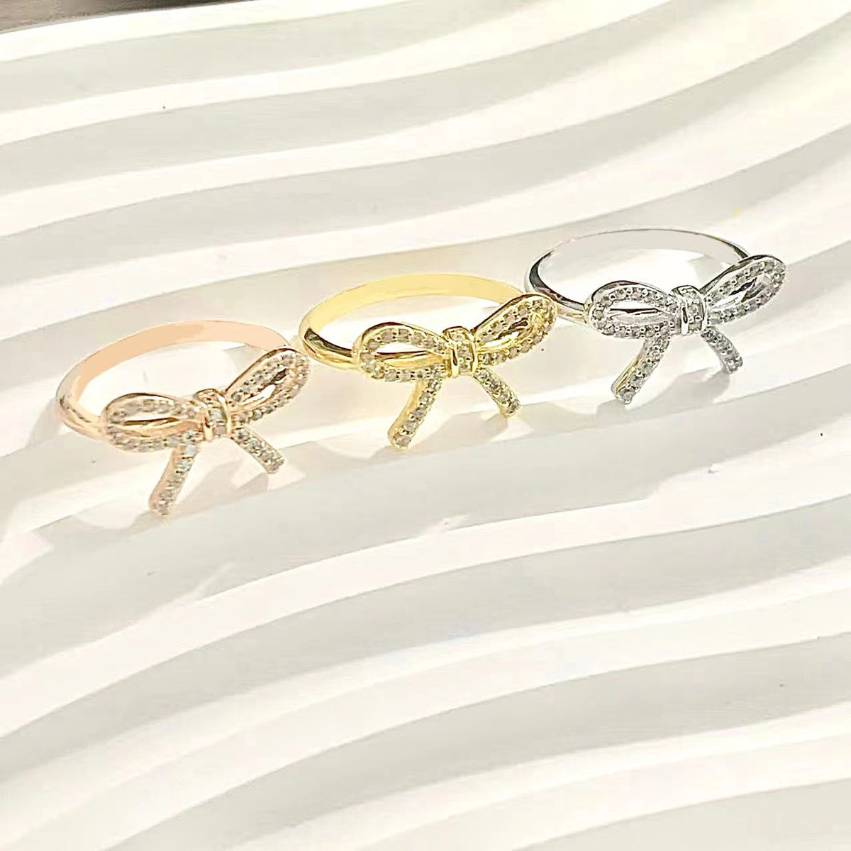 [Renovia Jewelry]TWIST BOW RING