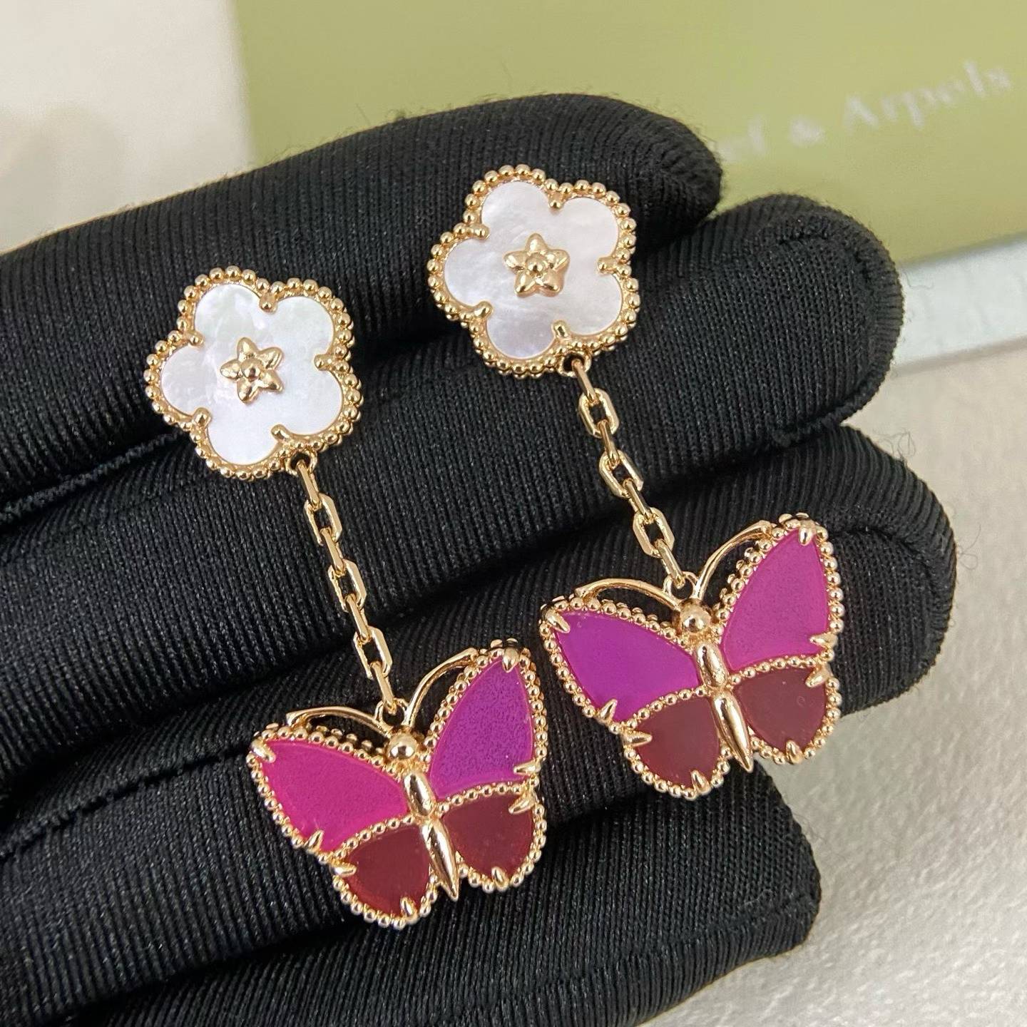 [Renovia Jewelry]ROSE QUARTZ TWO‑FLOWER BUTTERFLY DROP EARRINGS