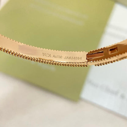 [Renovia Jewelry]ROSE QUARTZ THREE‑IN‑ONE BUTTERFLY BRACELET