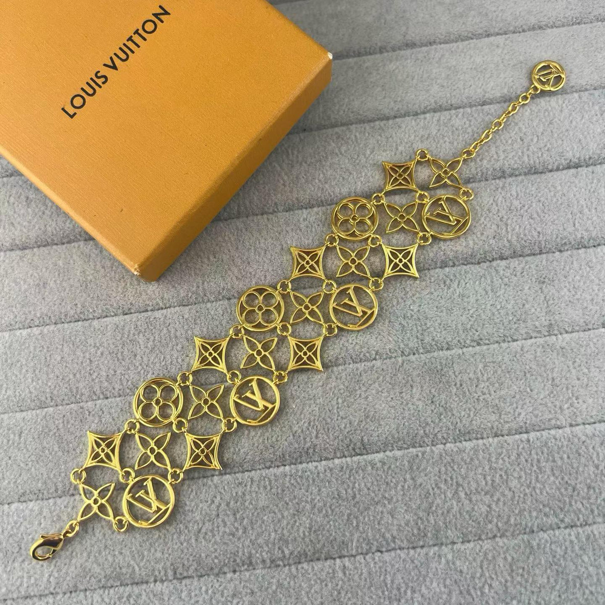 [Renovia Jewelry]LETTER COMBINATION BRACELET