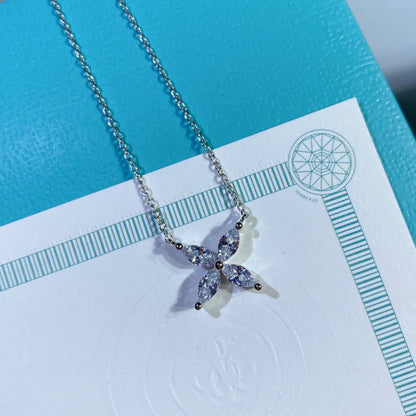 [Renovia Jewelry]PLATINUM AND DIAMOND VICTORIA PENDANT NECKLACE